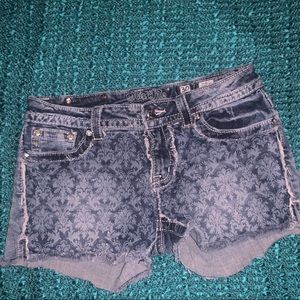 Miss me jean shorts size 30